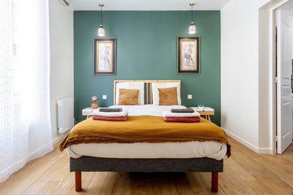 1 bedroom, iron/ironing board, free WiFi, bed sheets - Charming 2-room apartment Porte de Montmartre (Saint-Ouen)