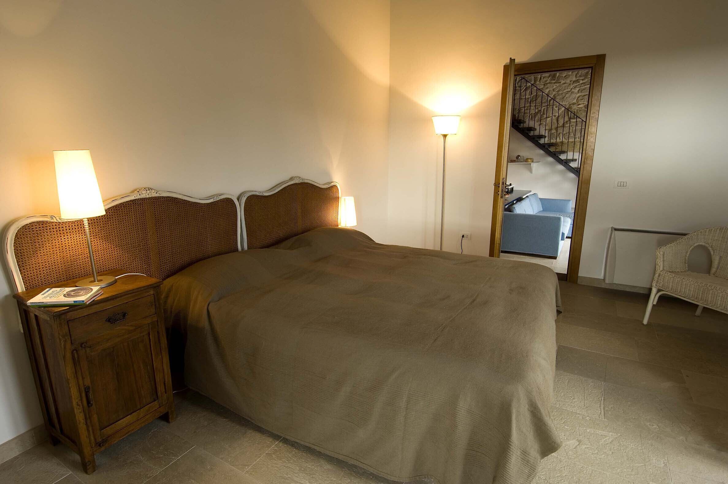 1 bedroom, in-room safe, free WiFi, bed sheets