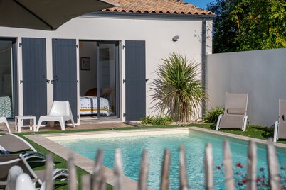 4-star VILLA of 175 m2, 500 m from the beach at NAUZAN