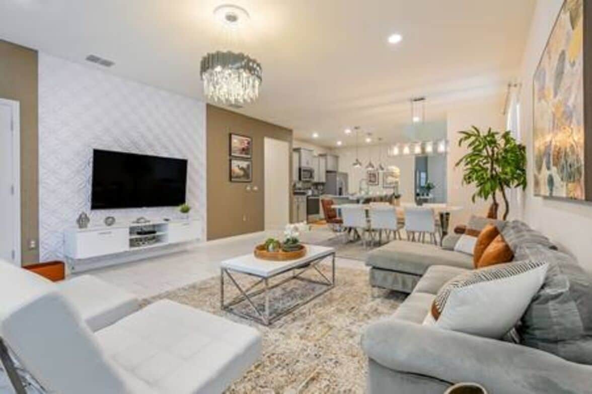 Smart TV, video games