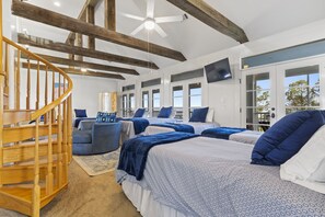 5 bedrooms, desk, iron/ironing board, free WiFi