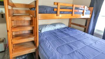 2 bedrooms, free WiFi, bed sheets