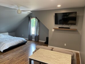 4 bedrooms, desk, iron/ironing board, travel cot