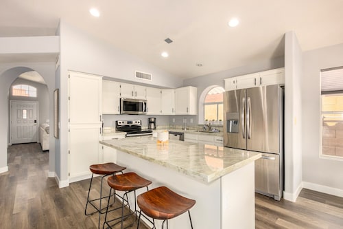4BR Home w/ Heated Pool in Prime Location