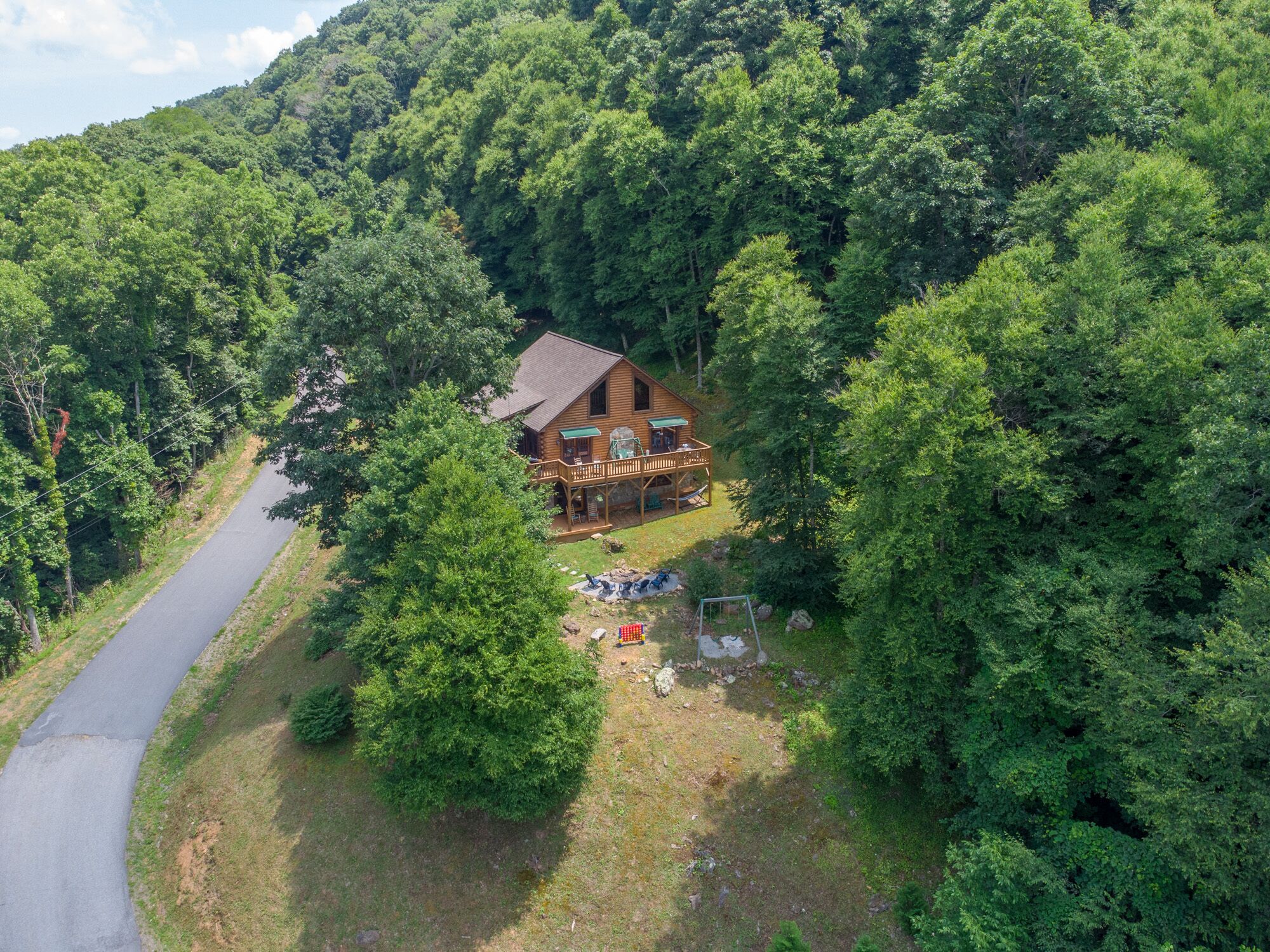 2 King Masters, Game Room, Fire Pit, Views