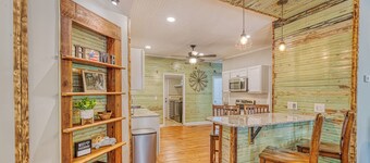 Rivers Edge: Spacious, Riverwalk, Close to USC, Ft Jackson, all area Hospitals