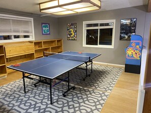 Spielezimmer