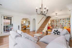 Smart TV, fireplace, video games, DVD player