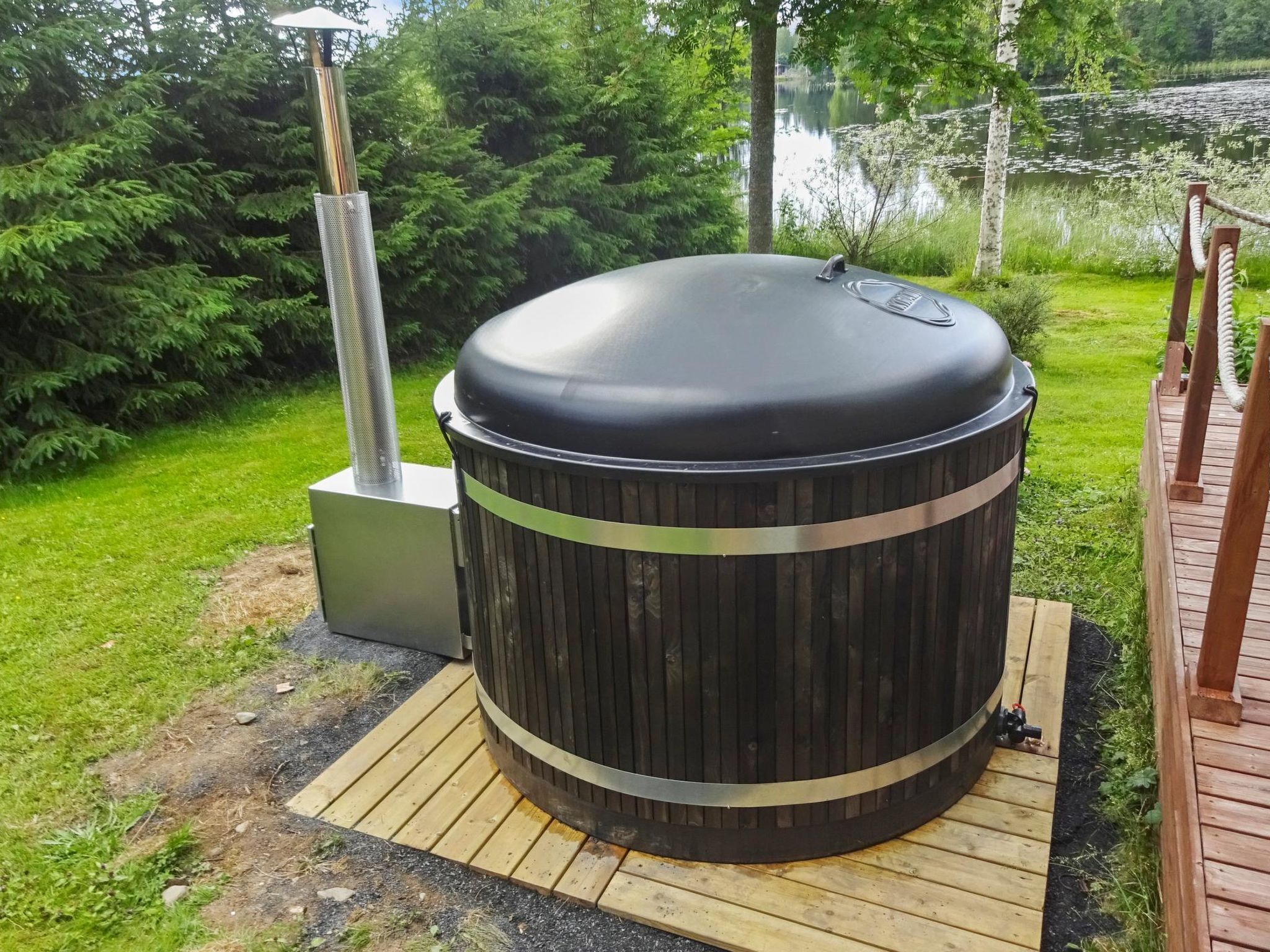 Bain à remous extérieur