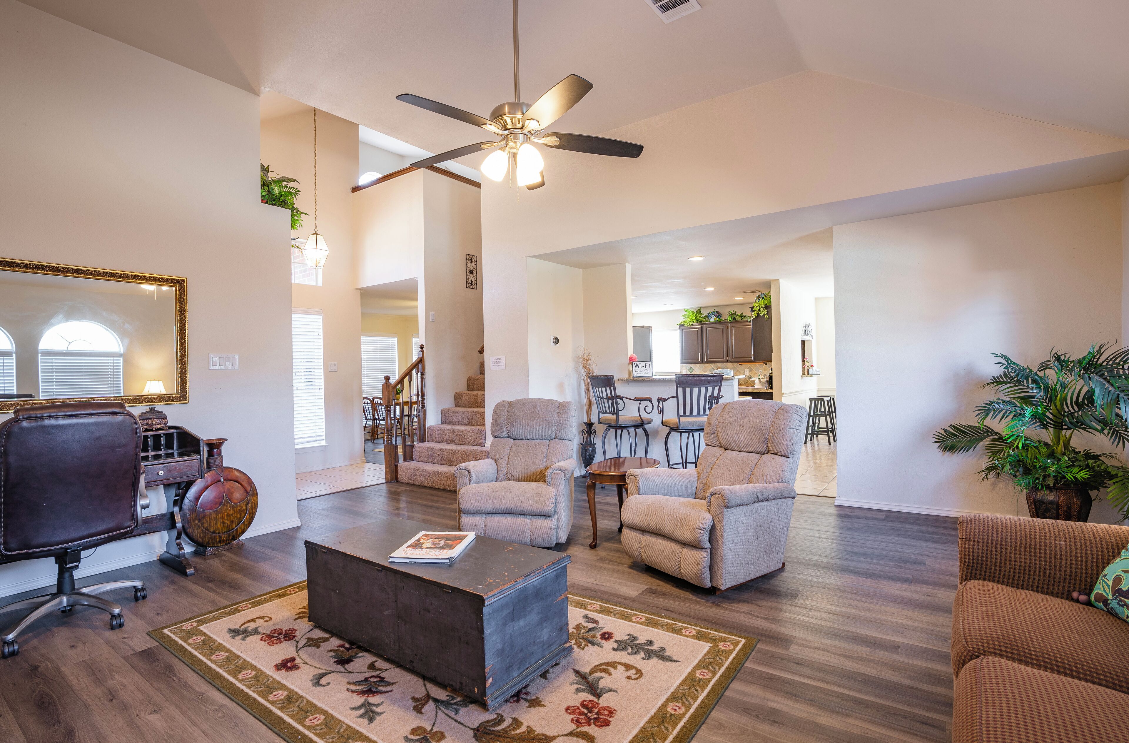 Smart TV, fireplace, video games, table tennis