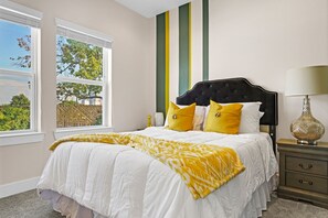 3 Schlafzimmer, Schreibtisch, Bügeleisen/Bügelbrett, kostenloses WLAN