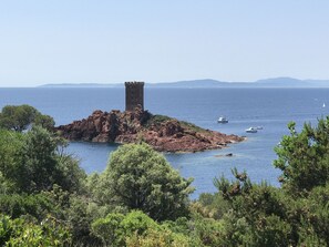 Beach nearby - Apartment 3p city center sea view all on foot (Saint-Raphaël)