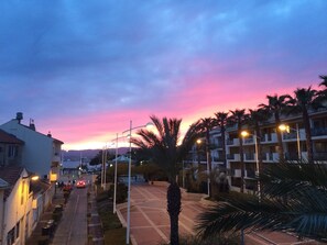 Exterior - Apartment 3p city center sea view all on foot (Saint-Raphaël)