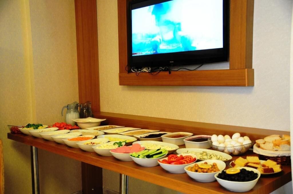 Desayuno bufé gratuito y diario