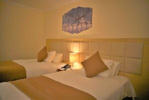 Minibar, soundproofing, free WiFi, bed sheets