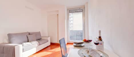Estudio estándar, balcón (Moonlight - 150m from the lake) | Interior