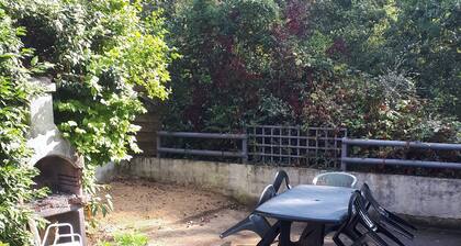 NEAR DINAN APARTMENT FOR VACATIONS OR WORKERS ON THE MOVE