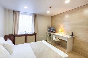 Bureau, Wi-Fi gratuit, draps fournis