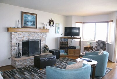 Charming Los Osos Home Near Elfin Forest