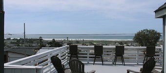 Pet Friendly Comfy Morro Bay Home