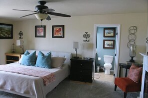 2 slaapkamers, een strijkplank/strijkijzer, wifi, beddengoed