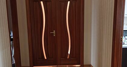 Well maintained big 2 bedroom right in the center