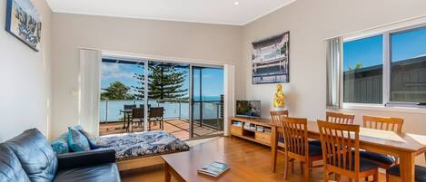 Apartment, 3 Bedrooms | Living area | Smart TV