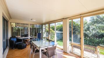 Apartment, 3 Bedrooms | Living area | Smart TV