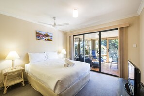 3 عدّة غرف نوم ومكواة/لوح كي