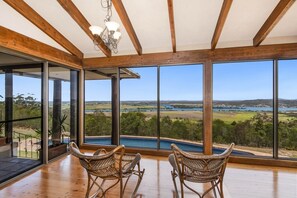 Leilighet, 5 soverom | Oppholdsområde | Smart-TV