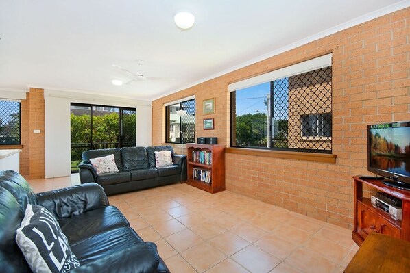 غرفة المعيشة