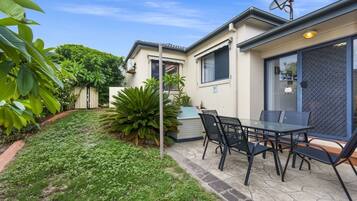 Apartment, 3 Bedrooms | Terrace/patio