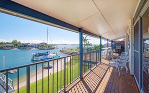 House, 4 Bedrooms | Terrace/patio