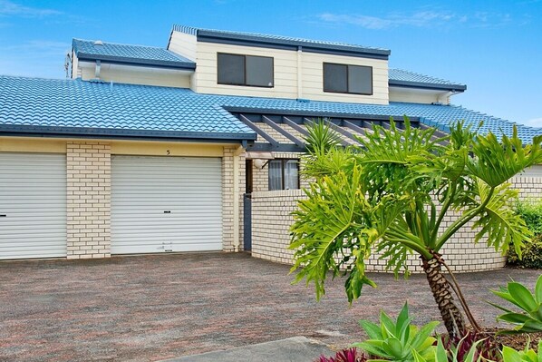 واجهة المنشأة