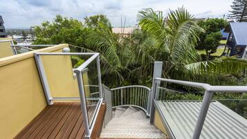 House, 2 Bedrooms | Terrace/patio
