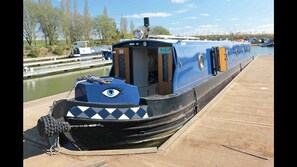 صورة غير مصنفة، 5 من 9، زرّ