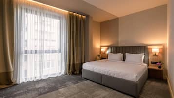 Premium bedding, minibar, in-room safe, desk