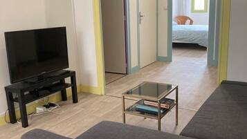 2 chambres, Wi-Fi gratuit, draps fournis