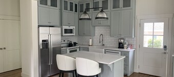 4 Bedroom Cottage on 2nd