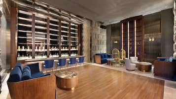 Bar (en la propiedad)