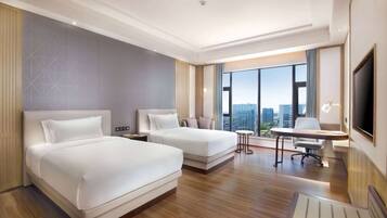 Room, 2 Double Beds, Non Smoking (Great View)