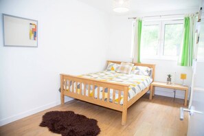 House | 3 bedrooms, iron/ironing board, free WiFi, bed sheets - Large Shoreditch, Hoxton 3-bed Garden Flat (London)