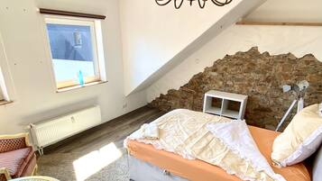 4 Schlafzimmer, Bügeleisen/Bügelbrett, Reisekinderbett, kostenloses WLAN