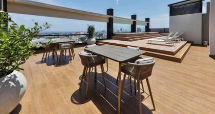 Luxury Santo Domingo Tower Condo