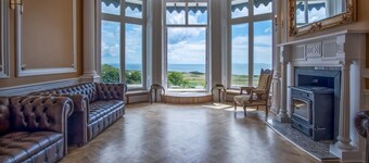 Penally Manor - Luxurious Manor House - Tenby