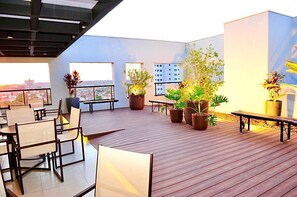 Rooftop terrace - LA Hotel Votuporanga (Votuporanga)