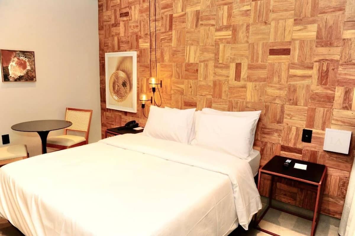 1 bedroom, minibar, in-room safe, desk