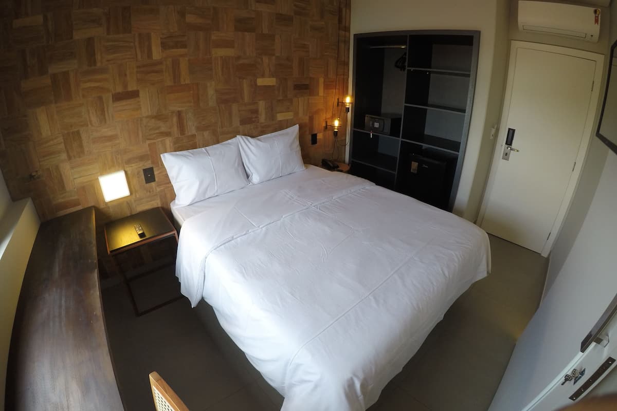 1 bedroom, minibar, in-room safe, desk