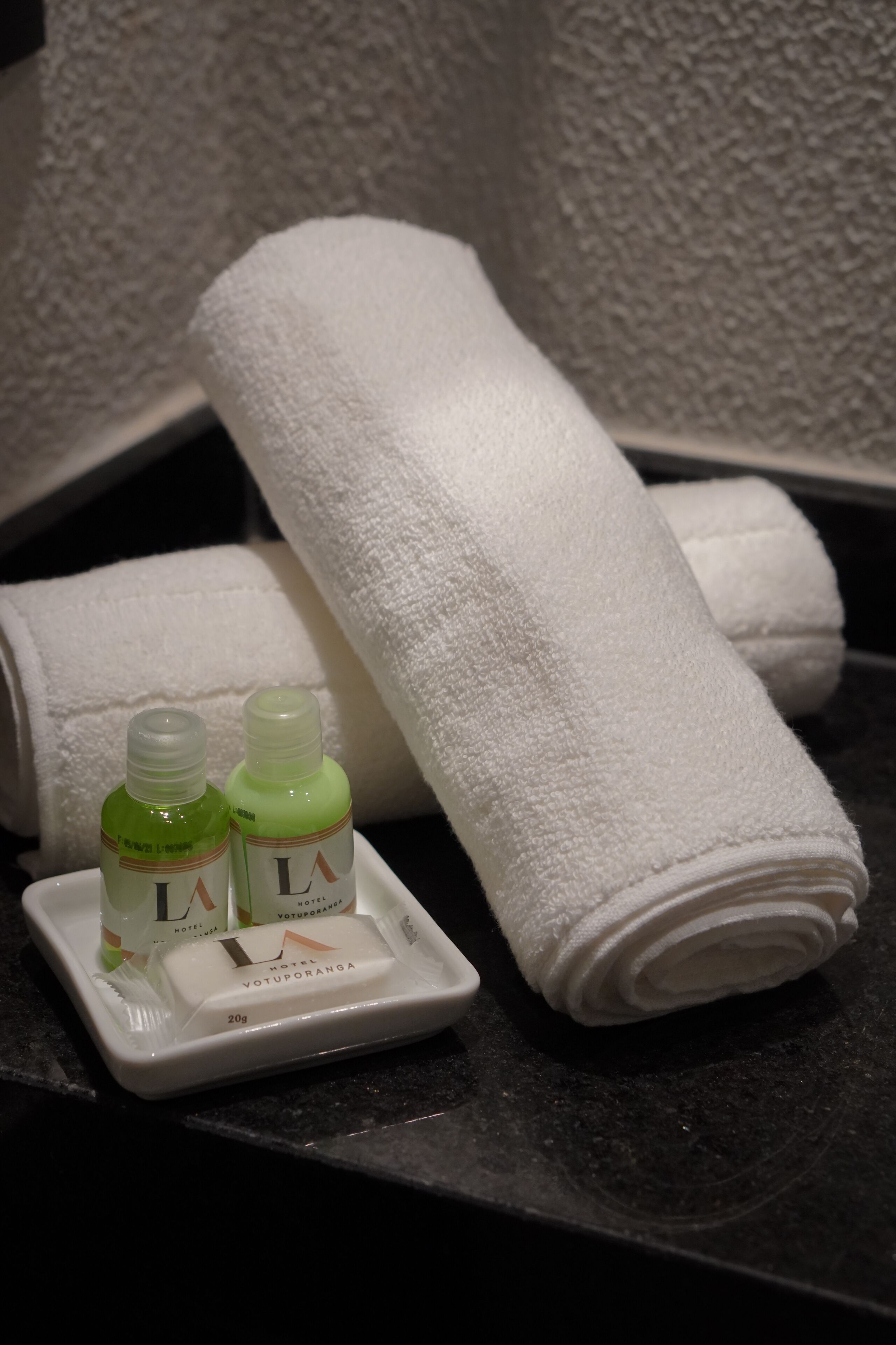 standard twin room | bathroom | shower, rainfall showerhead, eco-friendly toiletries, hair dryer