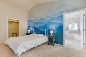 4 Schlafzimmer, Schreibtisch, Bügeleisen/Bügelbrett, WLAN